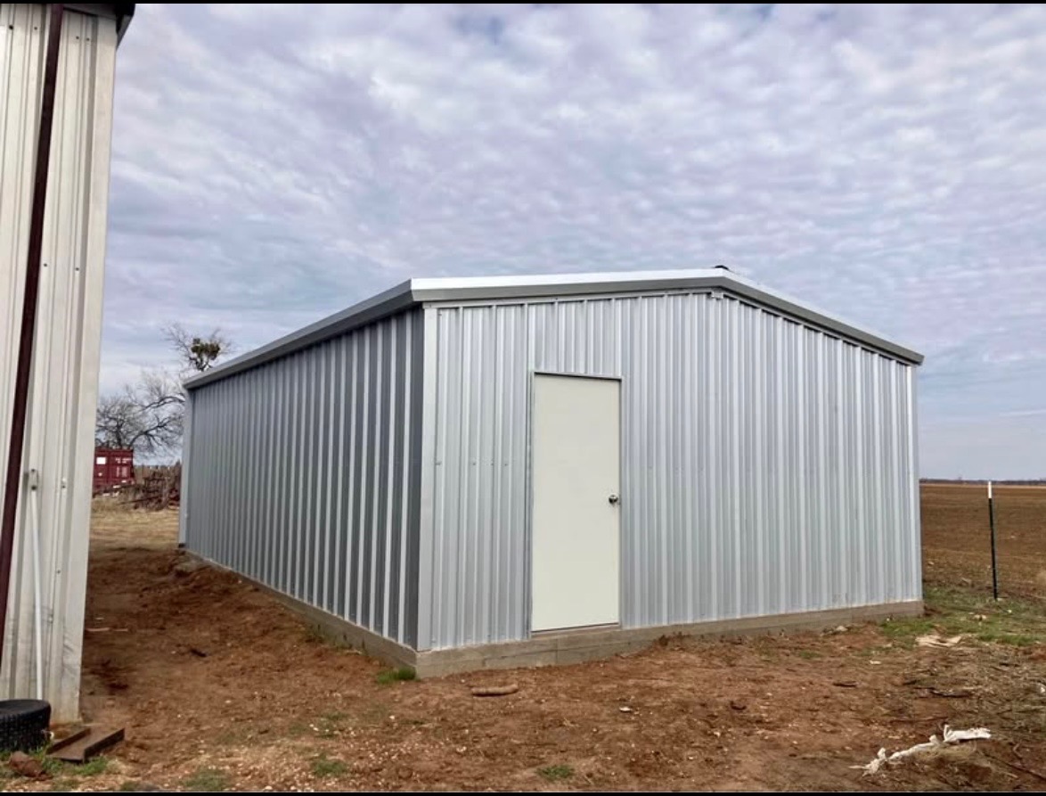 Steel shop building